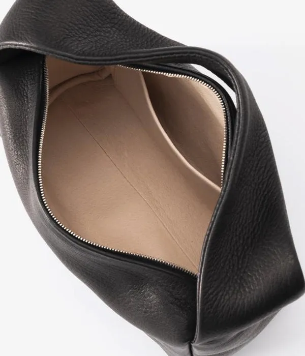 Aeta/DEER LEATHER ONE SHOULDER SQUARE(BLACK)