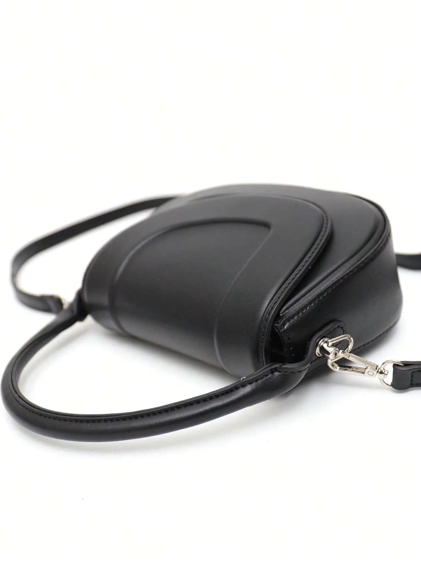 Briella | Luxe Statement Minimalist Saddle Bag
