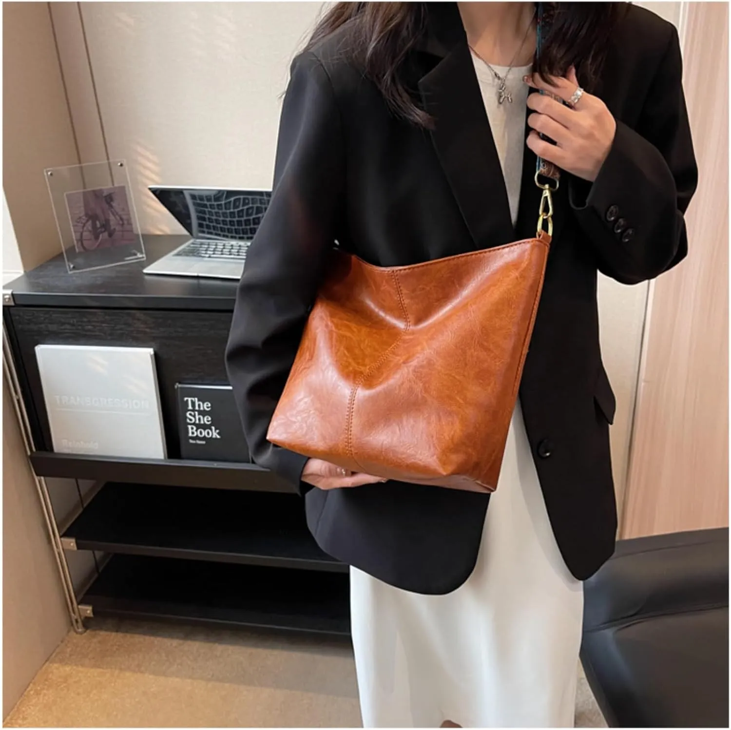 Large Capacity Bucket Bag-Work Tote Bag with Broad Shoulder Strap and Smooth Zipper,Perfect for Work Shopping