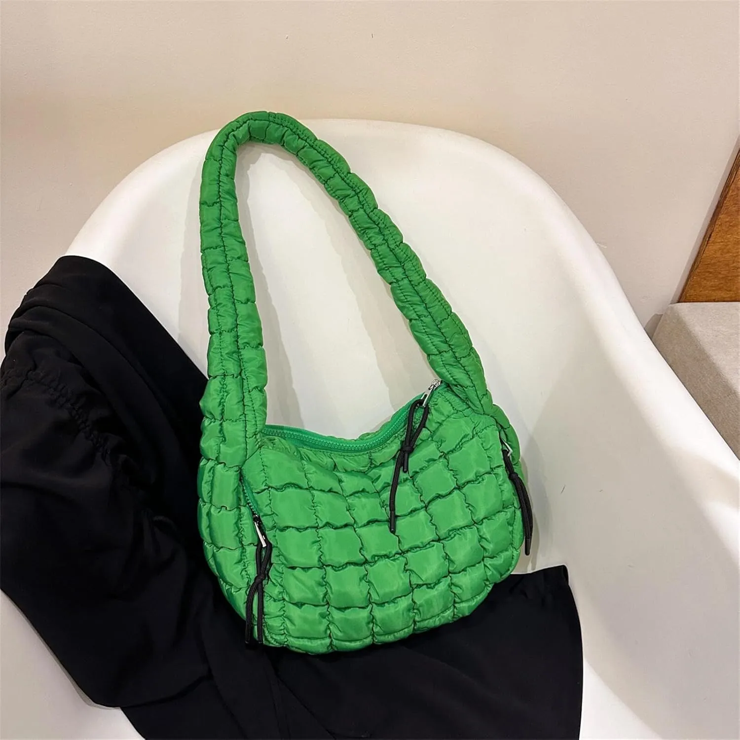 Puffer Quilted Shoulder Bags Purse Cloud Puffy Crescent Tote Bag Designer Nylon Hobos Padded Crossbody Bag for Women