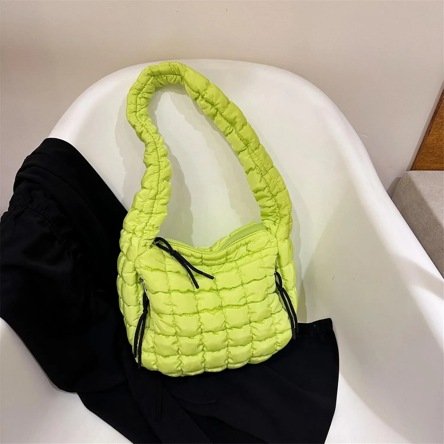 Puffer Quilted Shoulder Bags Purse Cloud Puffy Crescent Tote Bag Designer Nylon Hobos Padded Crossbody Bag for Women