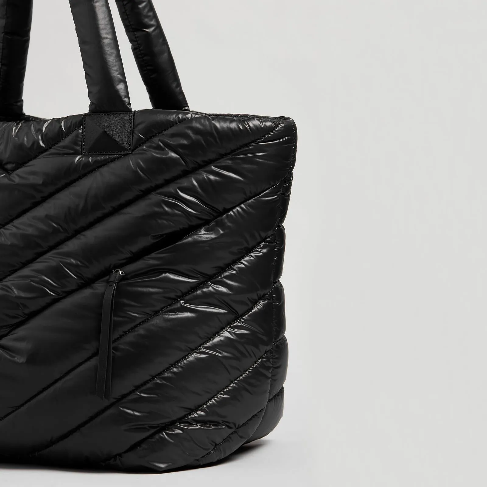 Rox Quilted Nylon Tote (Black)