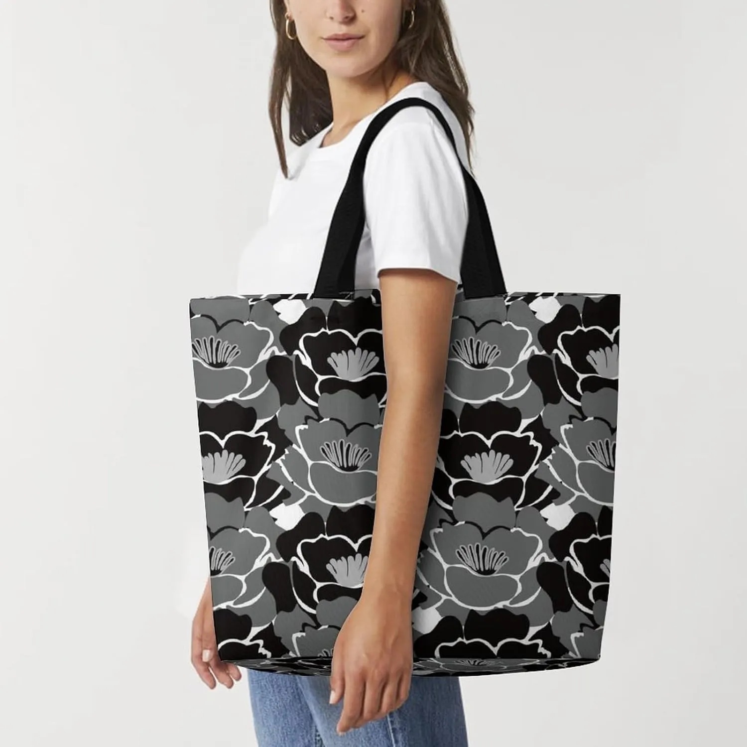 Womens Large Capacity Tote Bag for Shopping Travel and Daily Use Stylish Canvas Shoulder Bag for Beach Grocery Work